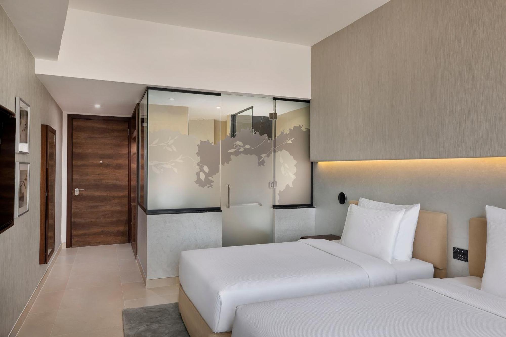 Hotel Local Dubai At Jumeirah Village Triangle Exterior foto